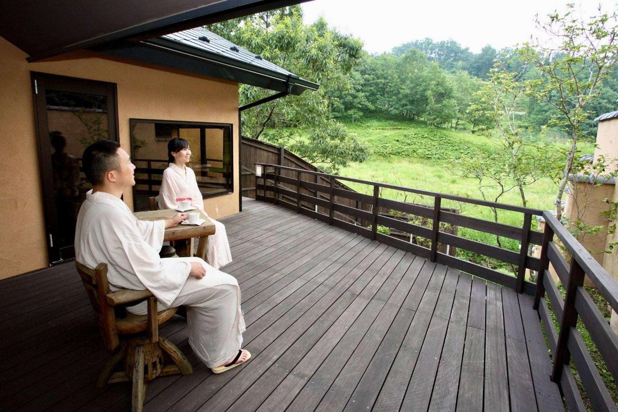 ホテル 里の湯　和らく 南小国町 エクステリア 写真