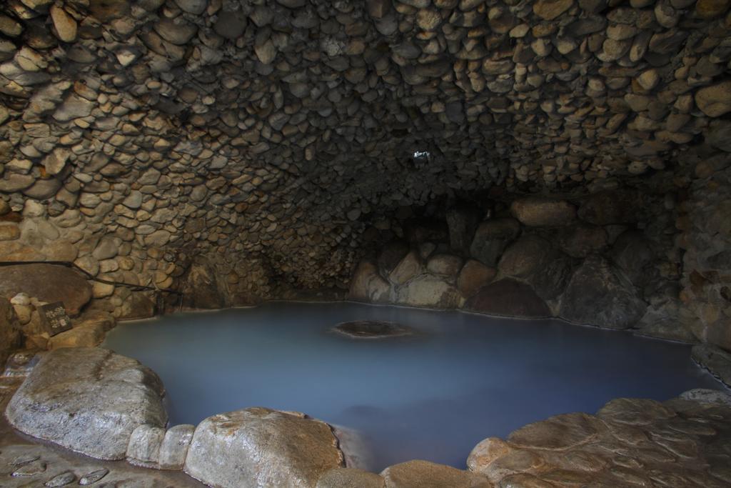 ホテル 里の湯　和らく 南小国町 エクステリア 写真